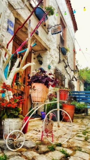 Гостиница Lilyum Alaçatı - Taş Ev  Alaçatı